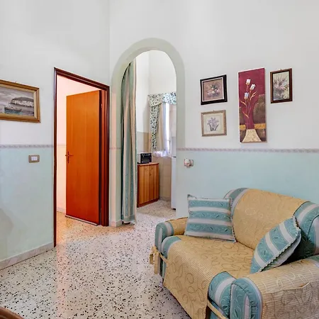 Casa Pignato Tra I Limoni * La Banca